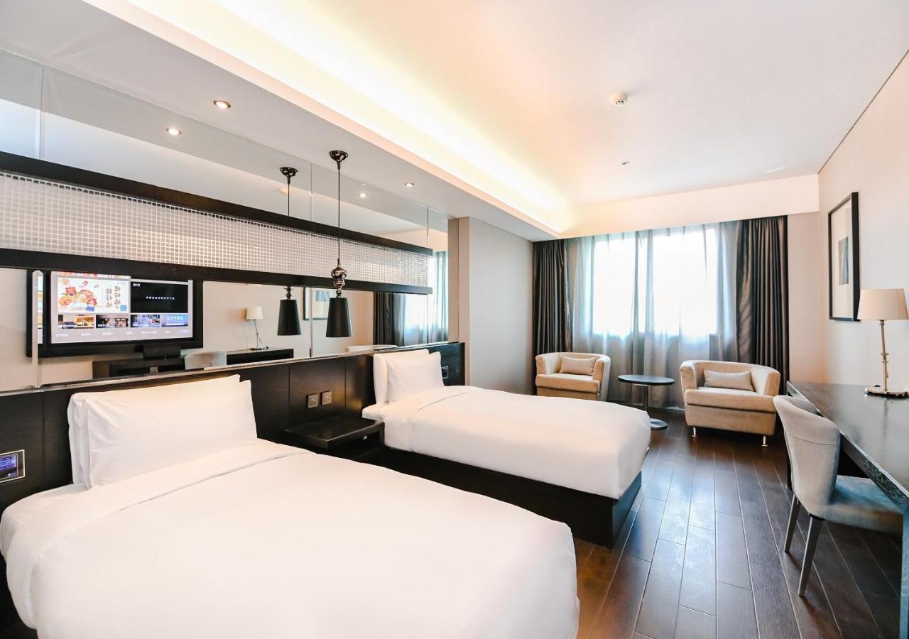 Crystal Orange Kangqiao Branch Hotel