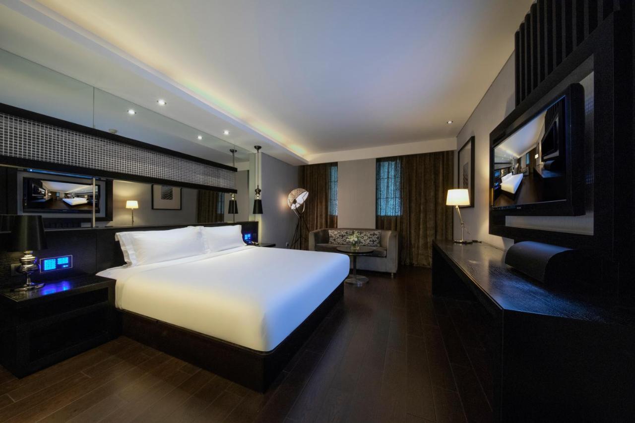 Hotel Crystal Orange Kangqiao Branch 4*